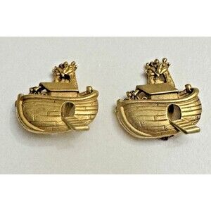 Vintage Noah’s Ark Clip On Earrings Gold Tone Animal Design 1"